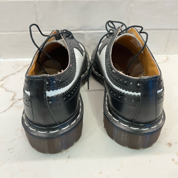 Doc martens unisex. Size 6 - Picture 3 of 7